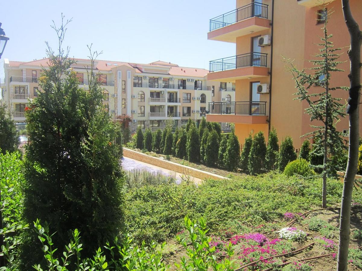Aparthotel Artur Sveti Vlas Εξωτερικό φωτογραφία