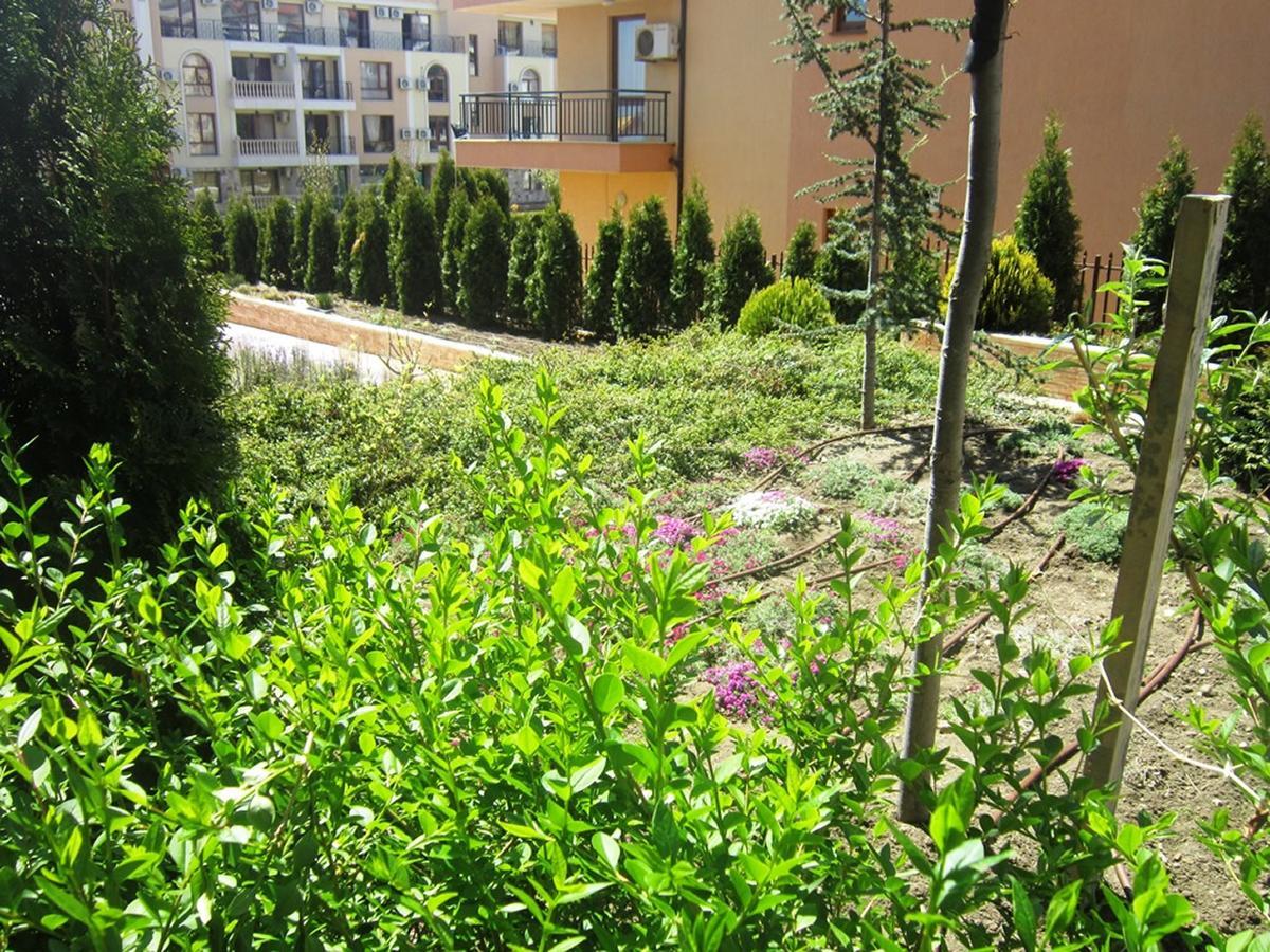 Aparthotel Artur Sveti Vlas Εξωτερικό φωτογραφία