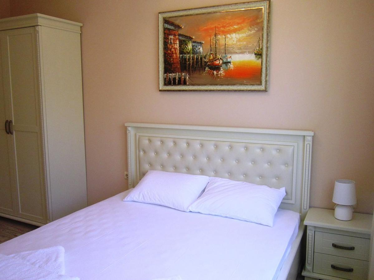Aparthotel Artur Sveti Vlas Εξωτερικό φωτογραφία