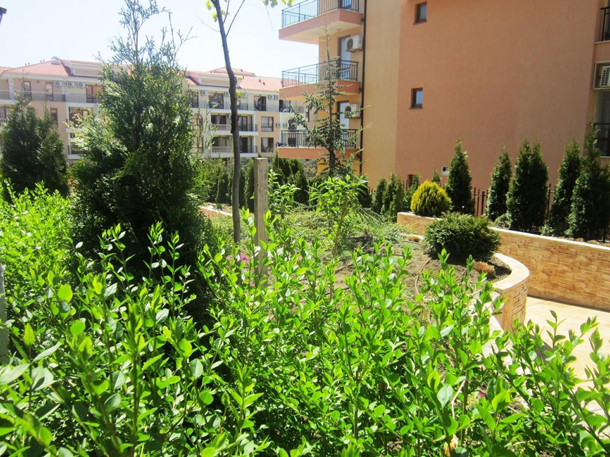 Aparthotel Artur Sveti Vlas Εξωτερικό φωτογραφία