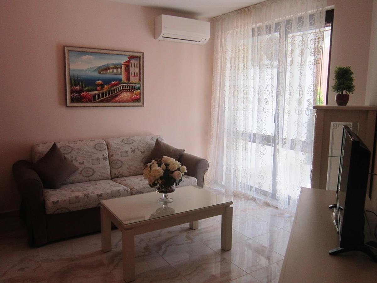 Aparthotel Artur Sveti Vlas Εξωτερικό φωτογραφία