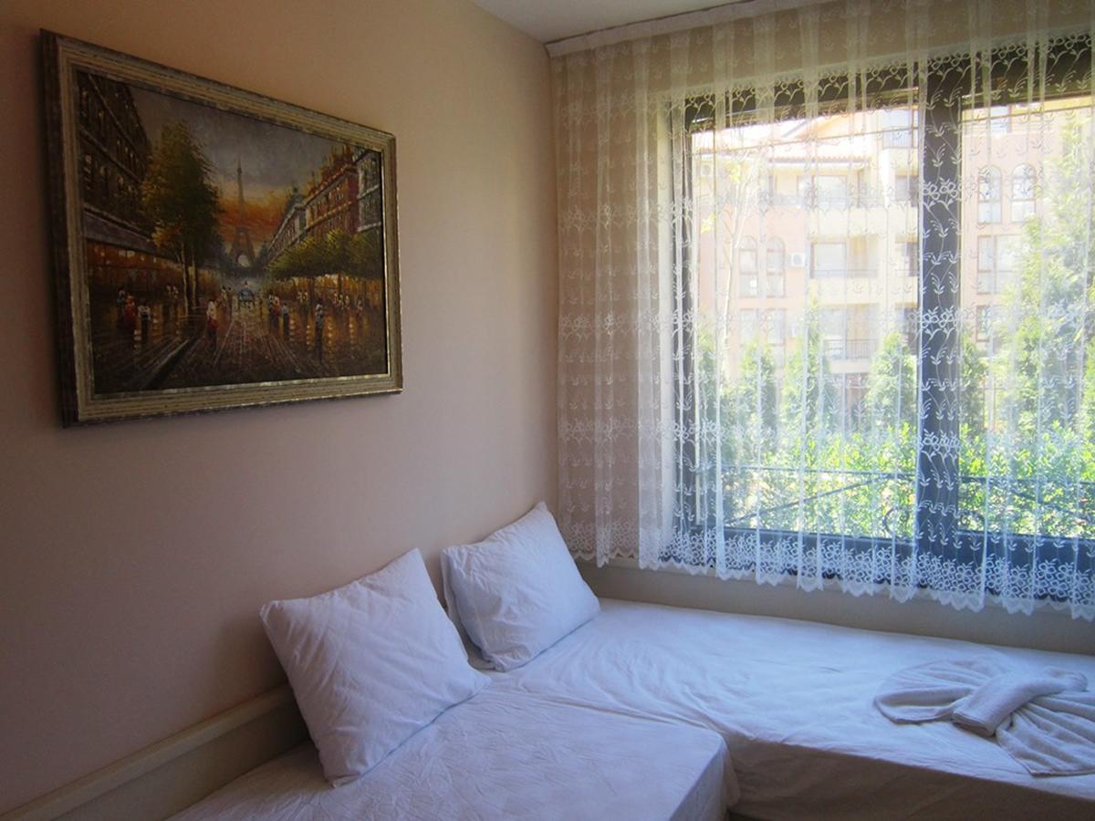 Aparthotel Artur Sveti Vlas Εξωτερικό φωτογραφία